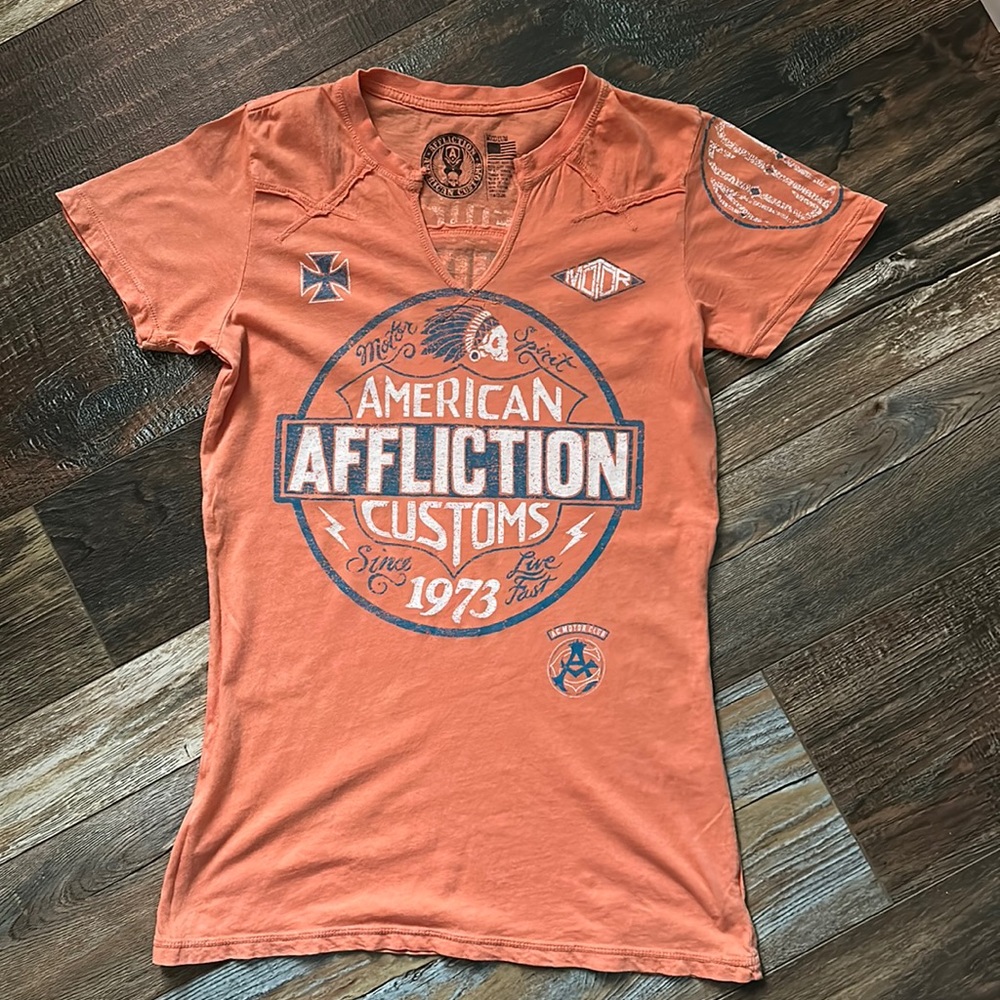Affliction top size M